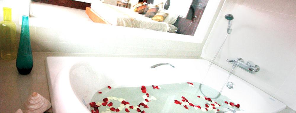 Hotel Morakot Twin Chumphon Esterno foto