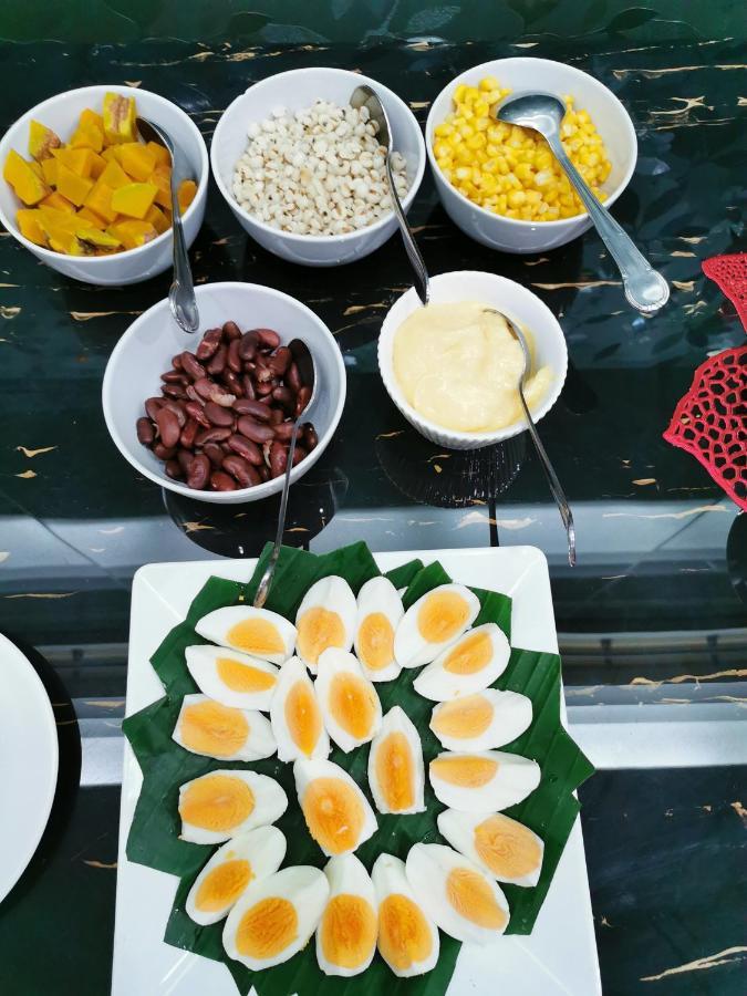 Hotel Morakot Twin Chumphon Esterno foto
